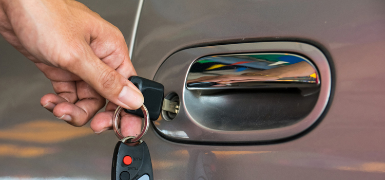 Car door lock repair in Castroville
